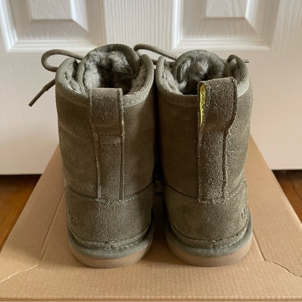 Ugg Neumel High Boot - Olive Green - Picture 11 of 16